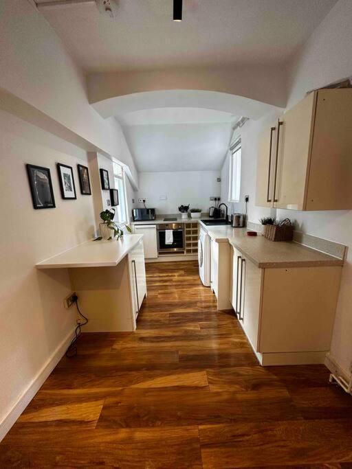 Spacious Studio For 4 Near Regents Park N1 London Exterior photo